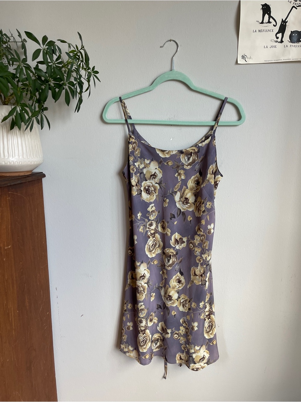 Stunning Vintage 90s All That Jazz Lavender Slip Dress with Cream Floral Print